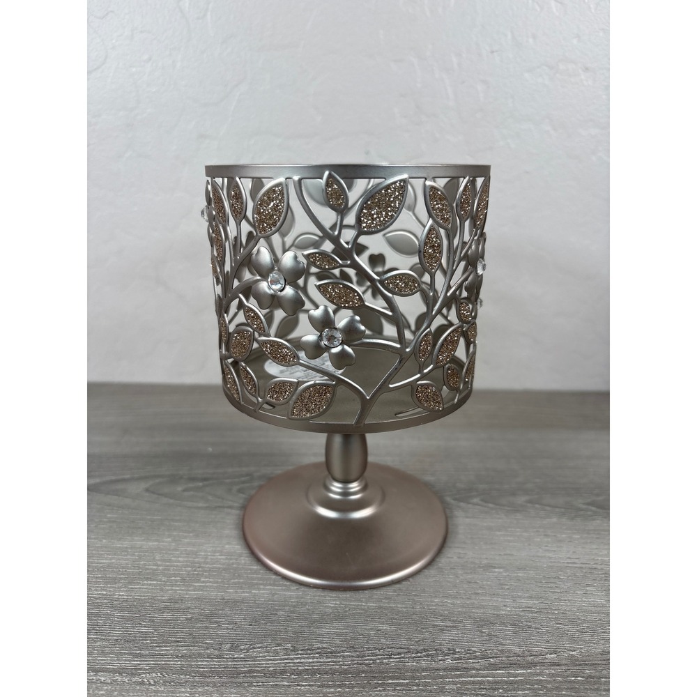 Bath & Body Works Floral Glitter Leaves Pedestal 3-Wick Candle Holder Champagne